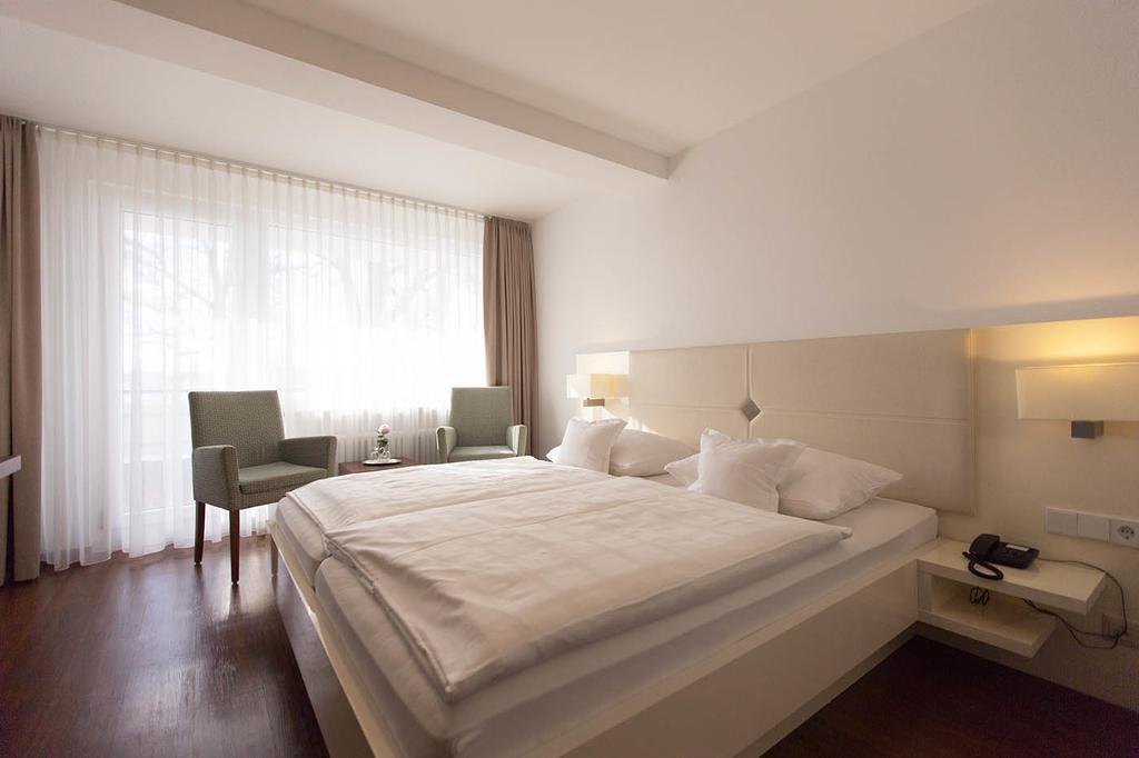 Hotel Seepark Garni Uberlingen Buitenkant foto