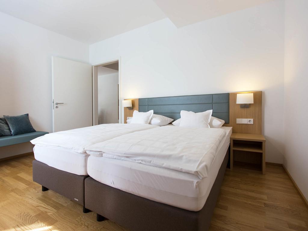 Hotel Seepark Garni Uberlingen Buitenkant foto