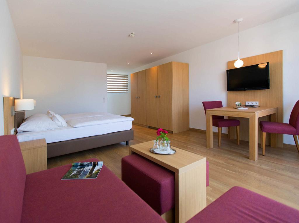 Hotel Seepark Garni Uberlingen Buitenkant foto