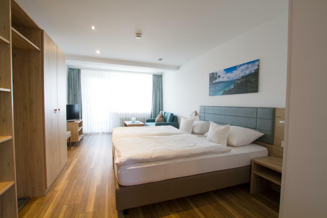 Hotel Seepark Garni Uberlingen Buitenkant foto