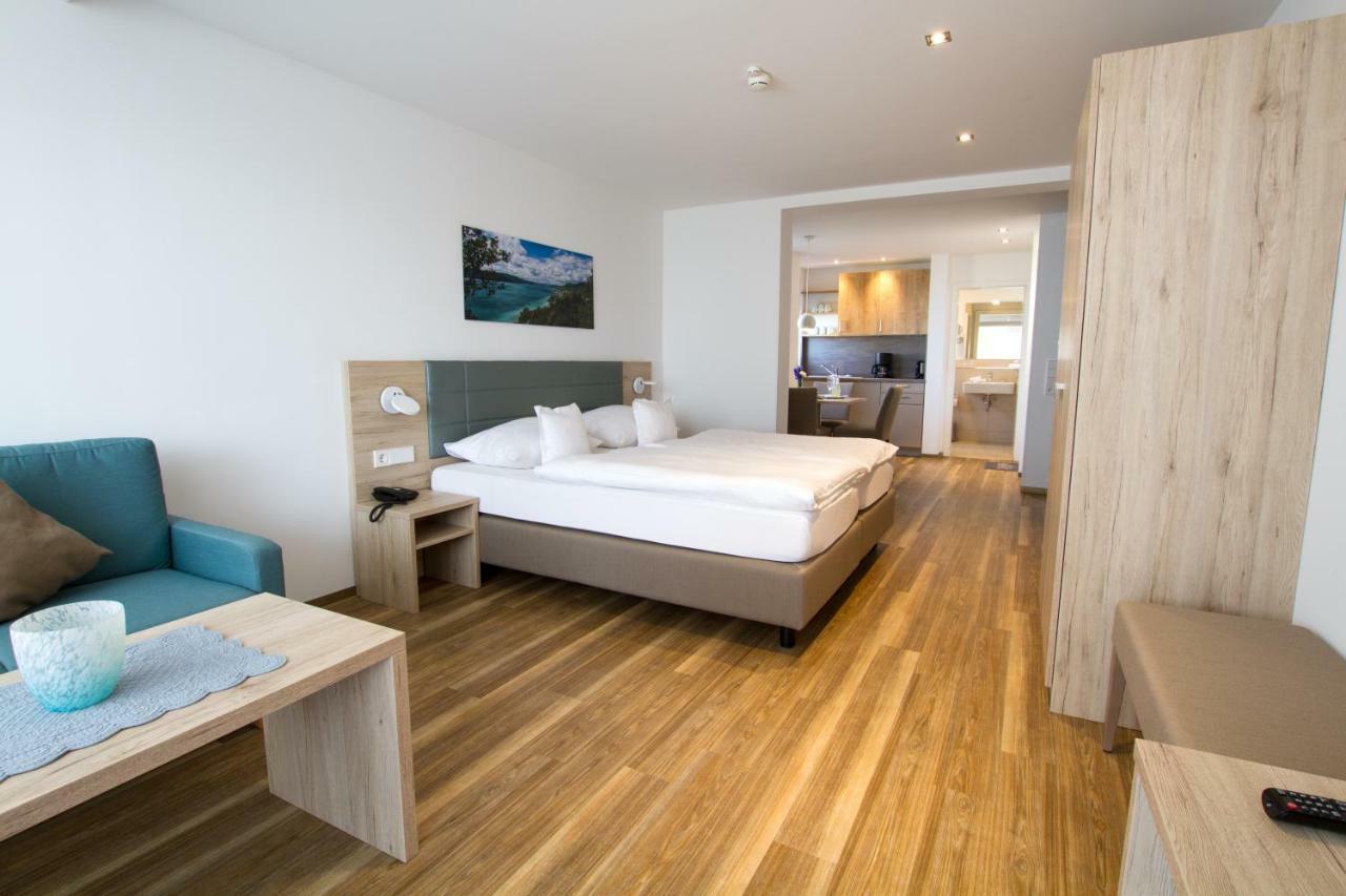 Hotel Seepark Garni Uberlingen Buitenkant foto
